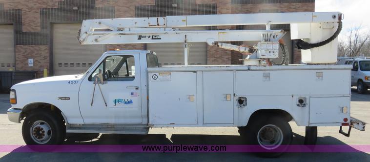 image for item K7191 1994 Ford F450 Super Duty bucket truck