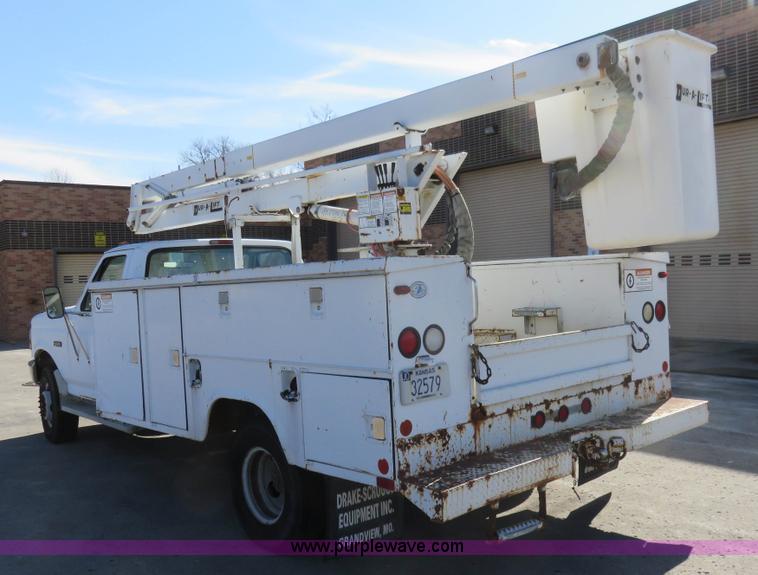 image for item K7191 1994 Ford F450 Super Duty bucket truck