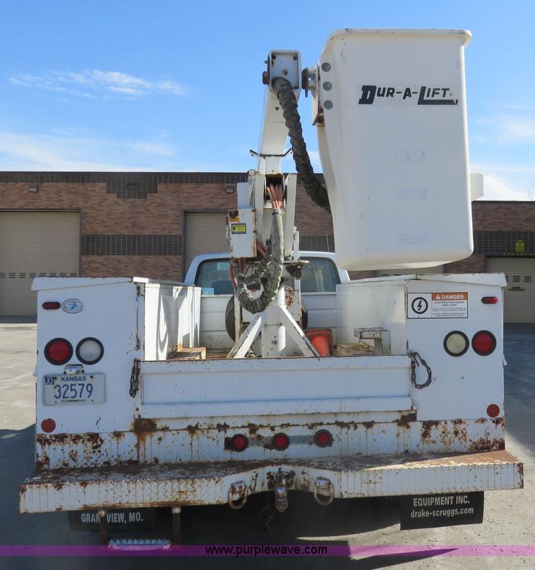 image for item K7191 1994 Ford F450 Super Duty bucket truck
