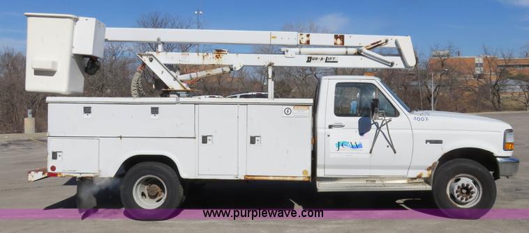 image for item K7191 1994 Ford F450 Super Duty bucket truck