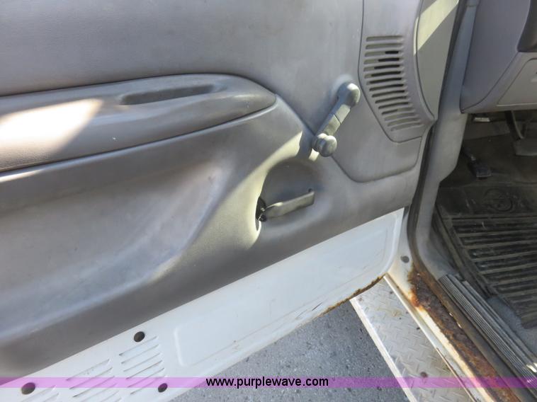 image for item K7191 1994 Ford F450 Super Duty bucket truck