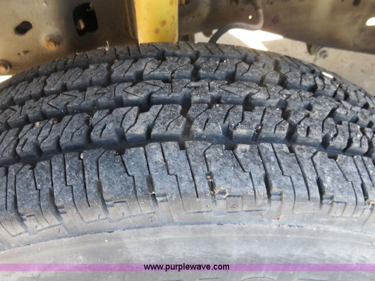 image for item K7191 1994 Ford F450 Super Duty bucket truck