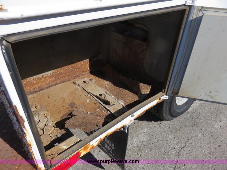 image for item K7191 1994 Ford F450 Super Duty bucket truck