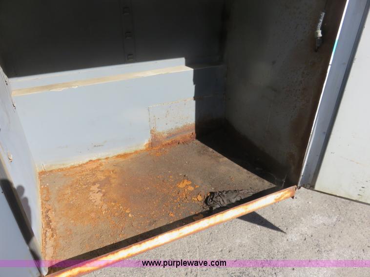 image for item K7191 1994 Ford F450 Super Duty bucket truck