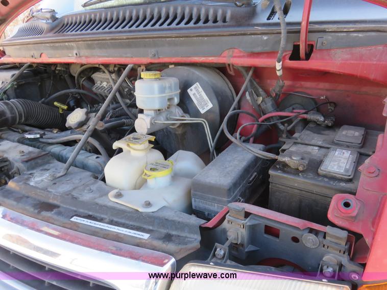image for item K7193 1999 Dodge Ram Wagon B3500 Maxi van