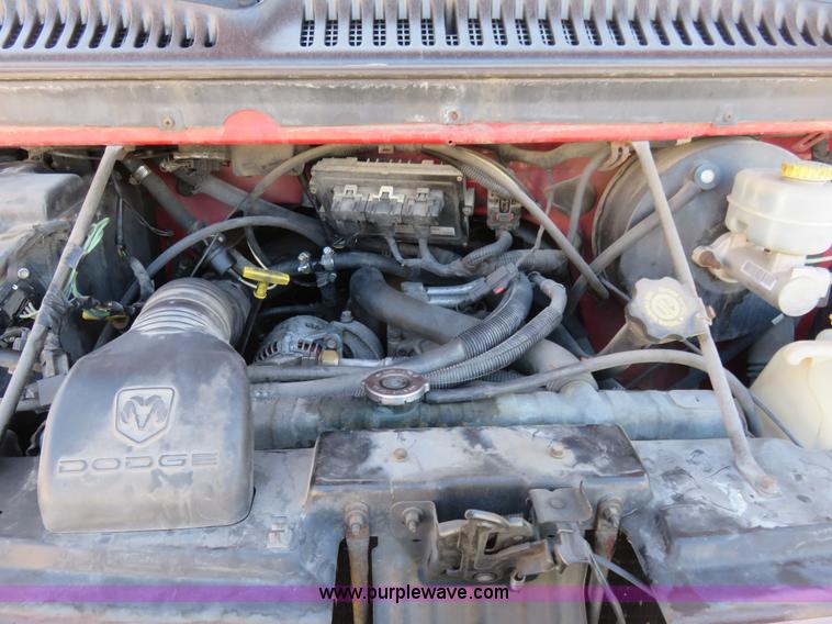 image for item K7193 1999 Dodge Ram Wagon B3500 Maxi van