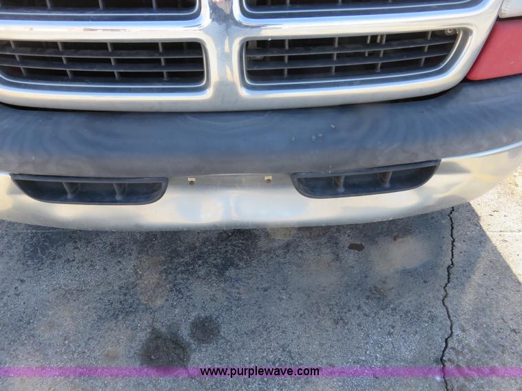 image for item K7193 1999 Dodge Ram Wagon B3500 Maxi van