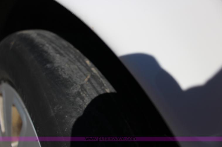 image for item L6592 2006 Ford Crown Victoria Police Interceptor