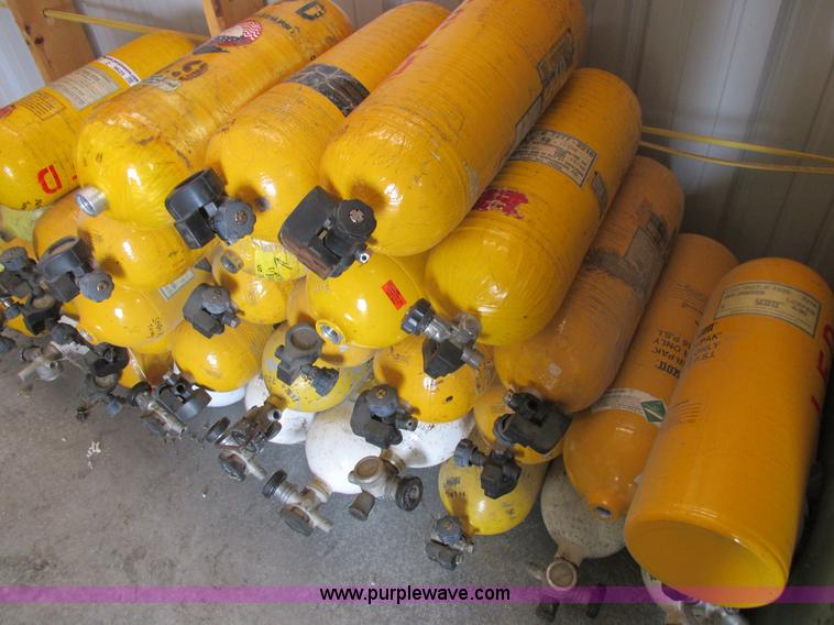 image for item Z9625 Self-contained breathing apparatus