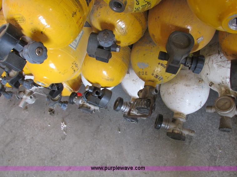 image for item Z9625 Self-contained breathing apparatus