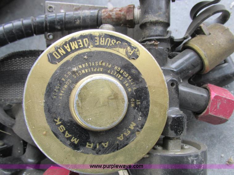 image for item Z9625 Self-contained breathing apparatus