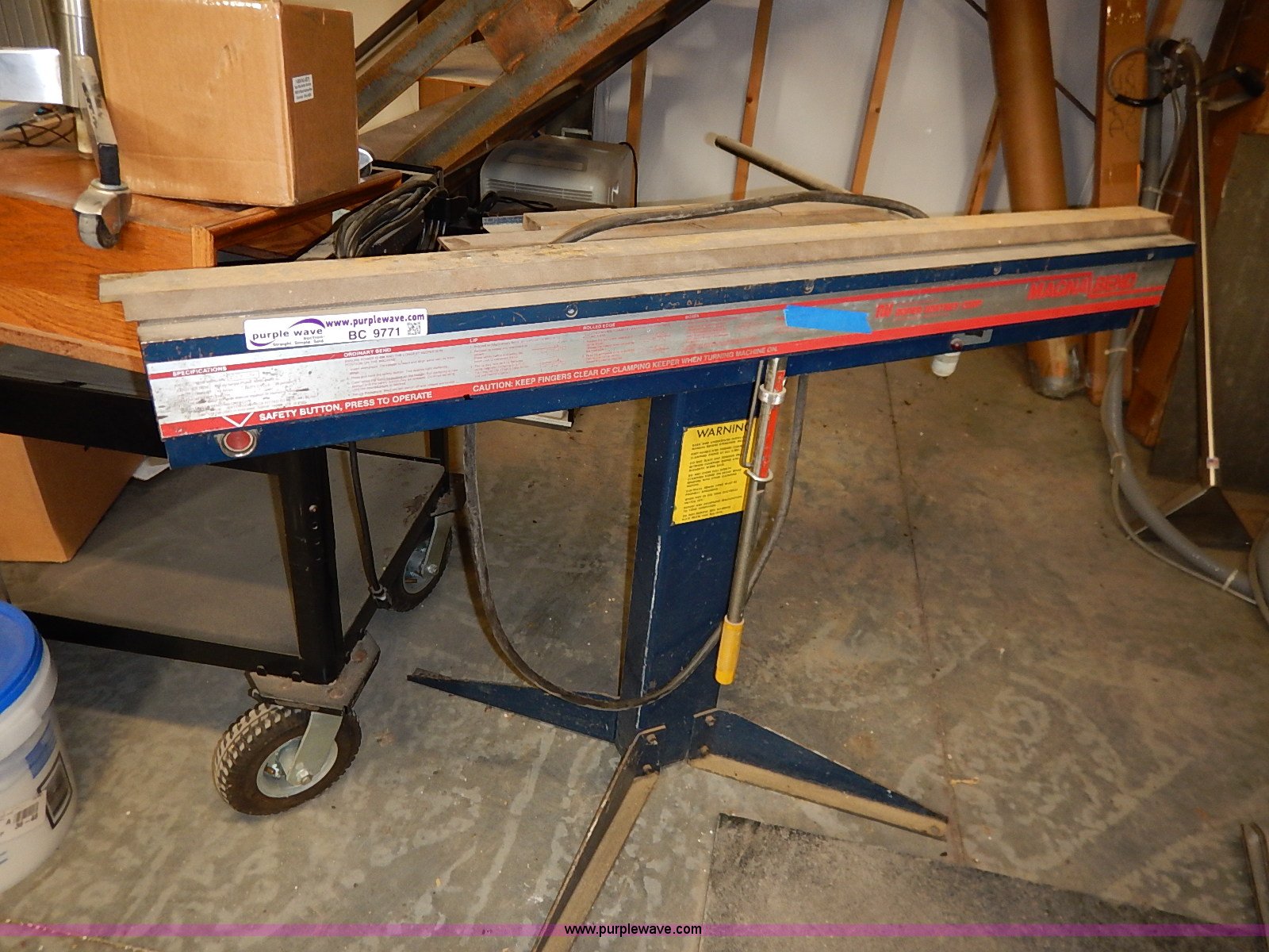 Magna Bend steel bender in Wamego, KS Item BC9771 sold Purple Wave