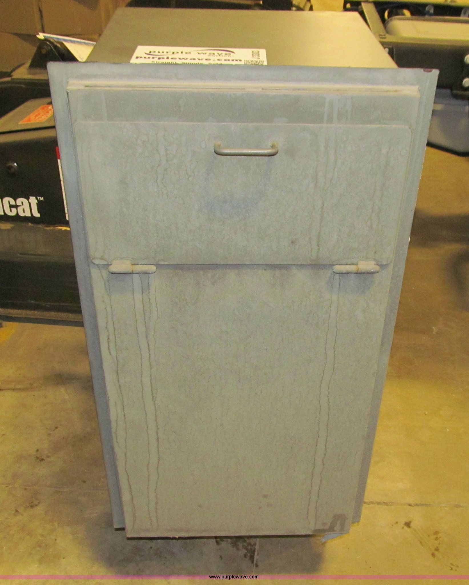 Steel drop box in Des Moines, IA | Item J3303 sold | Purple Wave