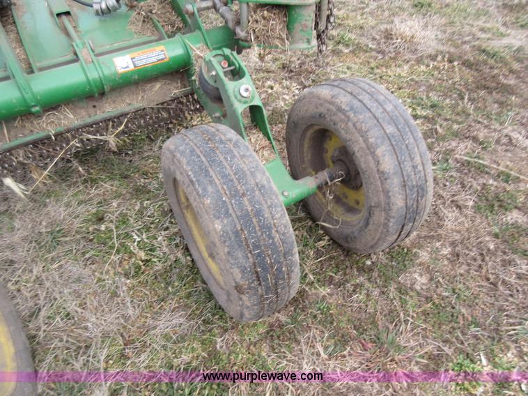 image for item AV9953 John Deere CX15 batwing mower
