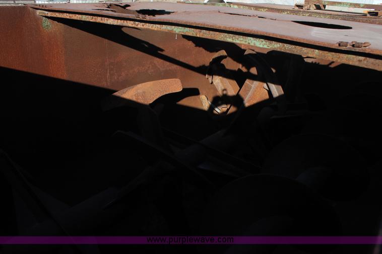 image for item AW9426 Davis feed mixer