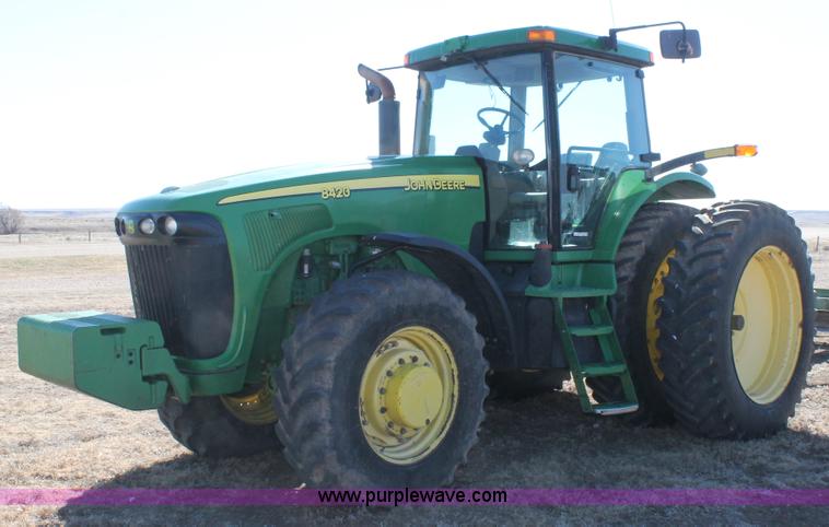 image for item AW9429 2002 John Deere 8420 MFWD tractor