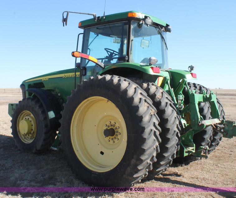 image for item AW9429 2002 John Deere 8420 MFWD tractor