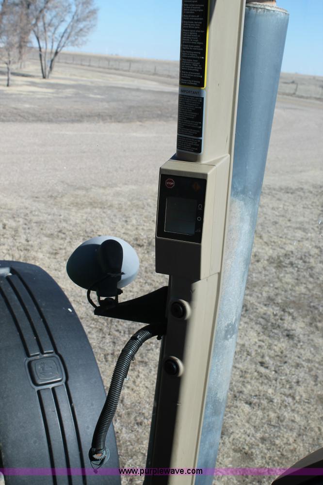 image for item AW9429 2002 John Deere 8420 MFWD tractor