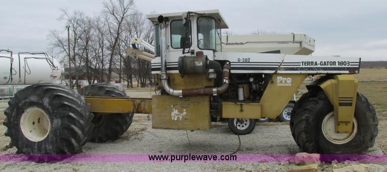 image for item AW9822 1992 Ag-Chem TerraGator 1803 applicator cab and chassis