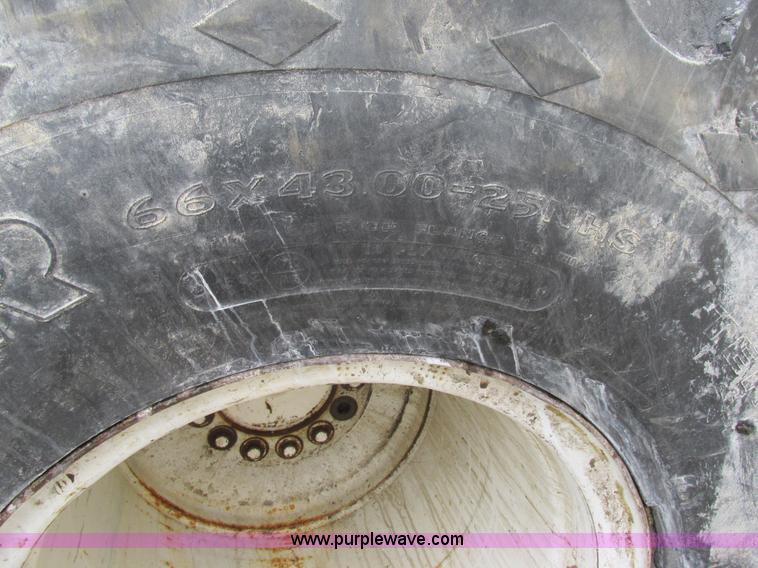 image for item AW9822 1992 Ag-Chem TerraGator 1803 applicator cab and chassis