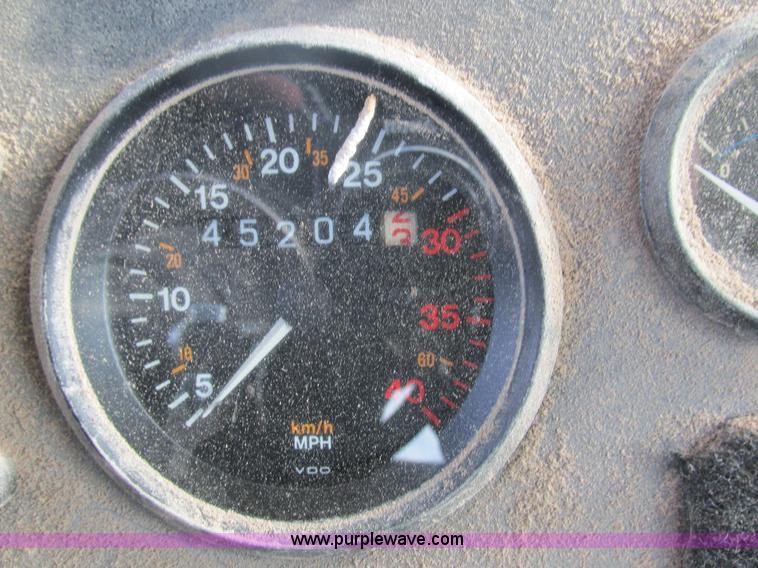 image for item AW9822 1992 Ag-Chem TerraGator 1803 applicator cab and chassis