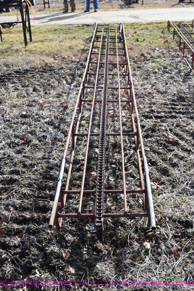 image for item BA9964 Mayrath 23' bale elevator