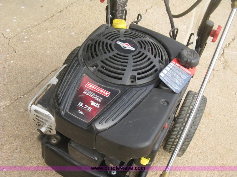 image for item BD9522 Craftsman high pressure washer