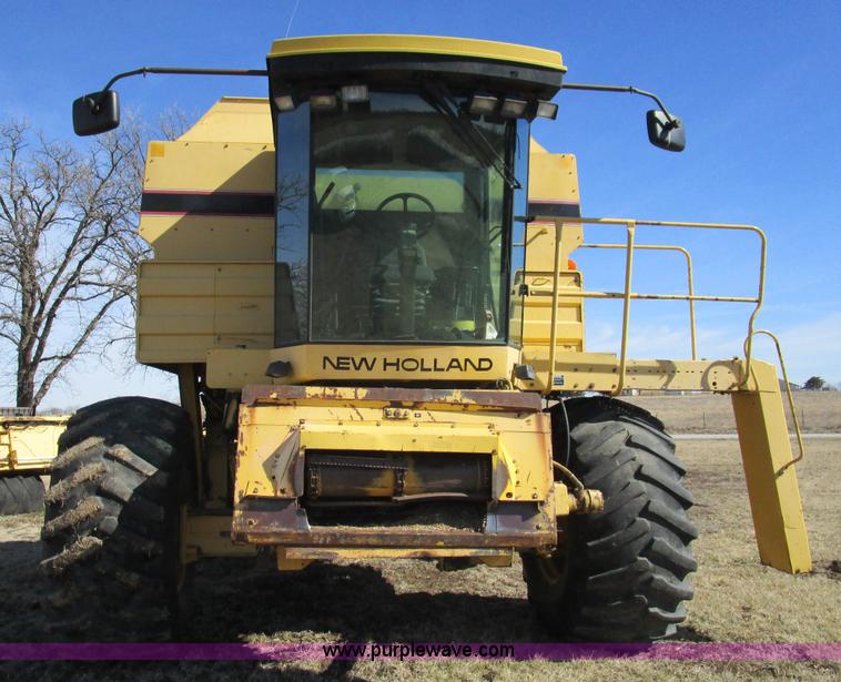 image for item D2297 1995 New Holland TR97 RWA combine