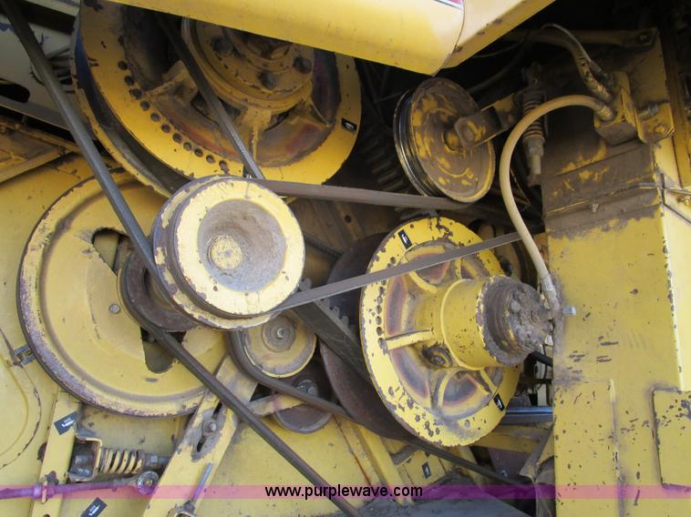 image for item D2297 1995 New Holland TR97 RWA combine