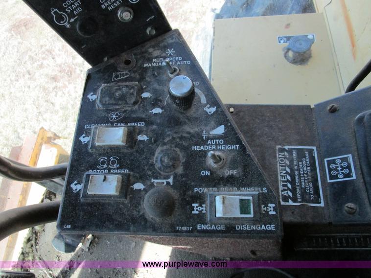 image for item D2297 1995 New Holland TR97 RWA combine