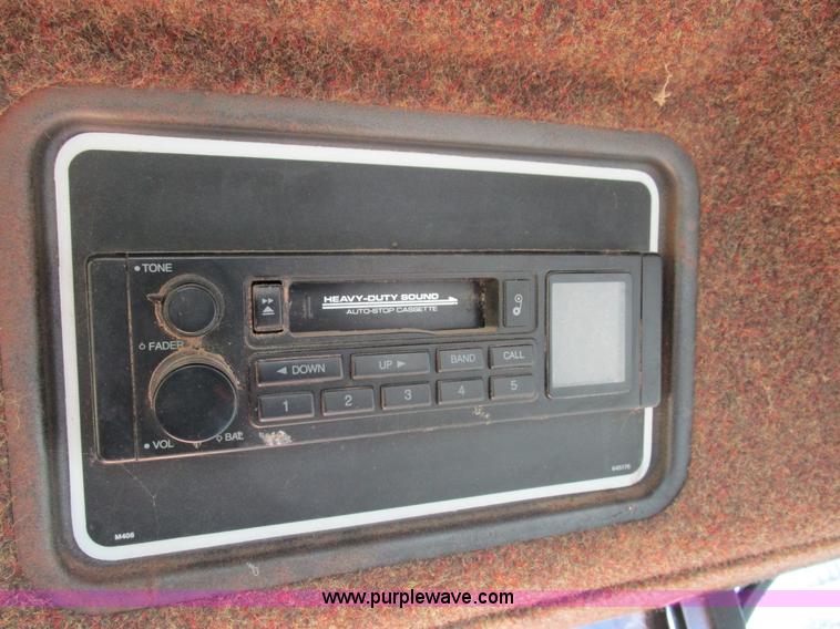 image for item D2297 1995 New Holland TR97 RWA combine