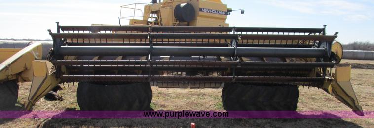 image for item D2297 1995 New Holland TR97 RWA combine