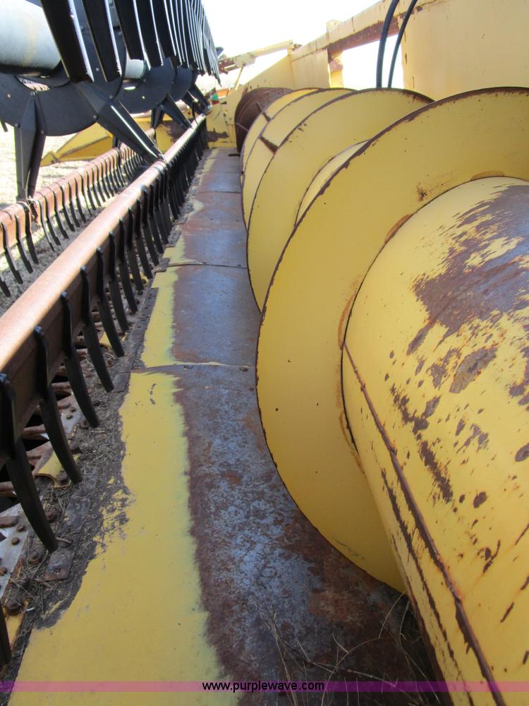 image for item D2297 1995 New Holland TR97 RWA combine