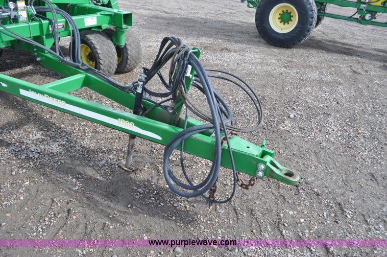 image for item F2206 2003 John Deere 1890 air drill seeder