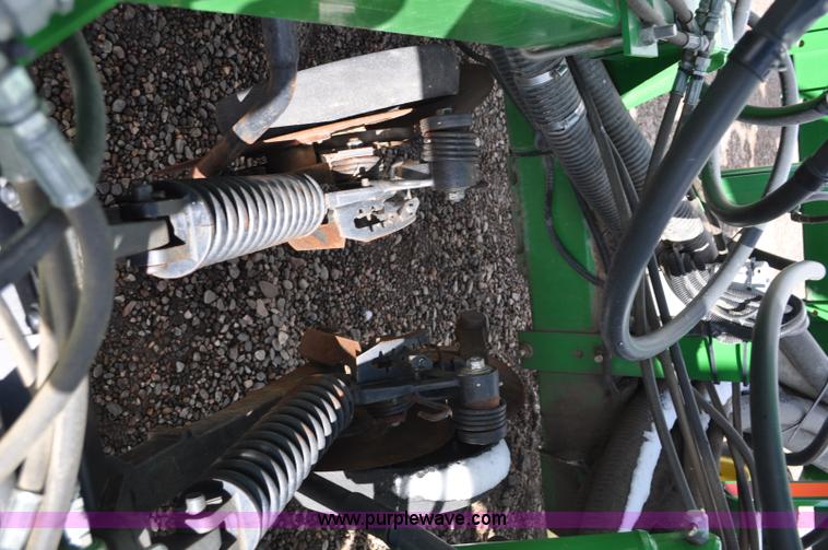 image for item F2206 2003 John Deere 1890 air drill seeder
