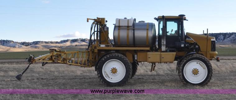 image for item F2210 2002 Ag-Chem RoGator 1254 self-propelled sprayer