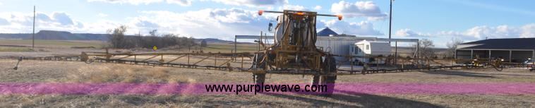 image for item F2210 2002 Ag-Chem RoGator 1254 self-propelled sprayer