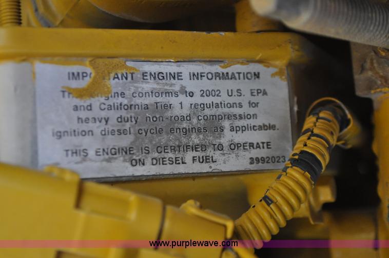 image for item F2210 2002 Ag-Chem RoGator 1254 self-propelled sprayer