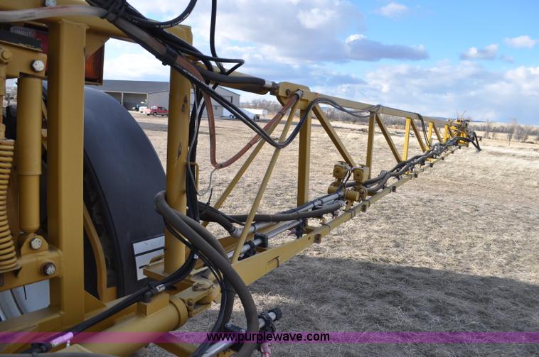 image for item F2210 2002 Ag-Chem RoGator 1254 self-propelled sprayer