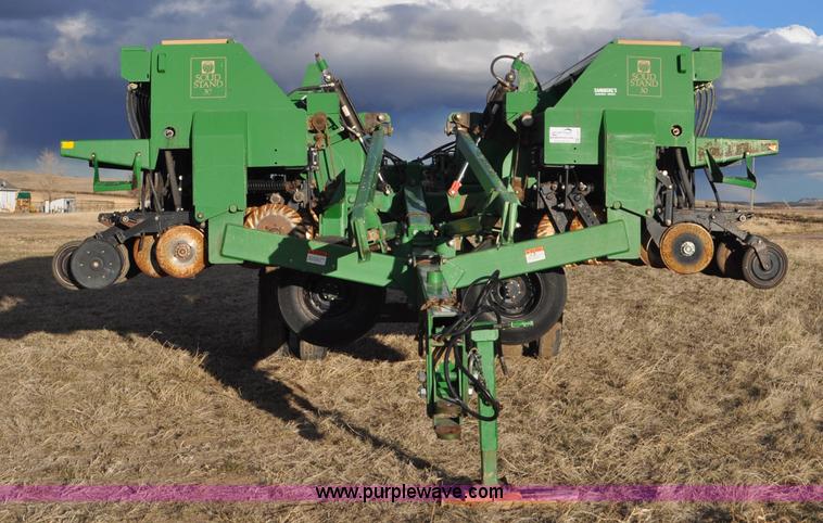 image for item F2211 Great Plains Solid Stand no-till folding drill