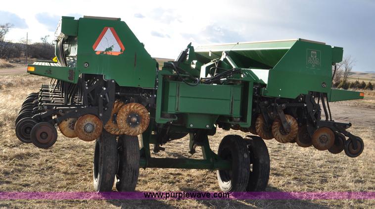 image for item F2211 Great Plains Solid Stand no-till folding drill