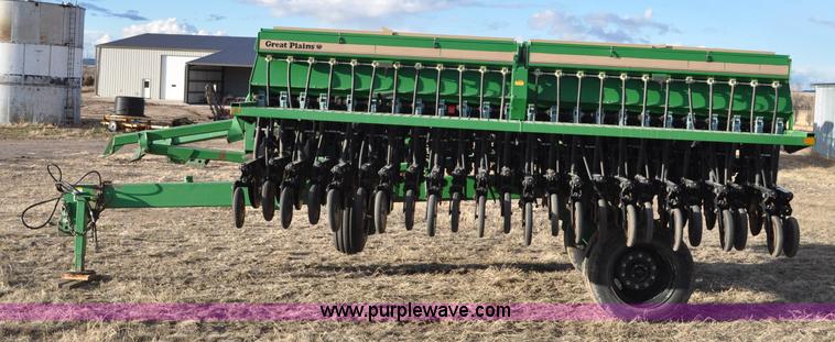 image for item F2211 Great Plains Solid Stand no-till folding drill