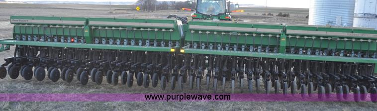 image for item F2211 Great Plains Solid Stand no-till folding drill