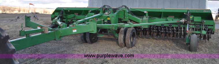 image for item F2211 Great Plains Solid Stand no-till folding drill