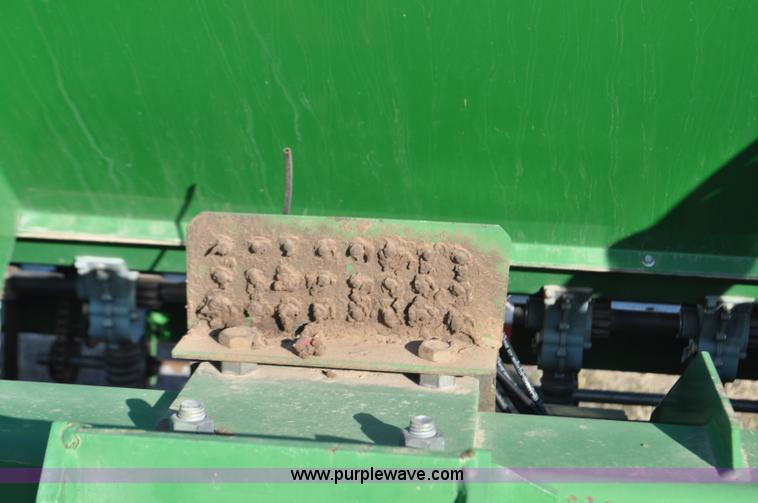 image for item F2211 Great Plains Solid Stand no-till folding drill