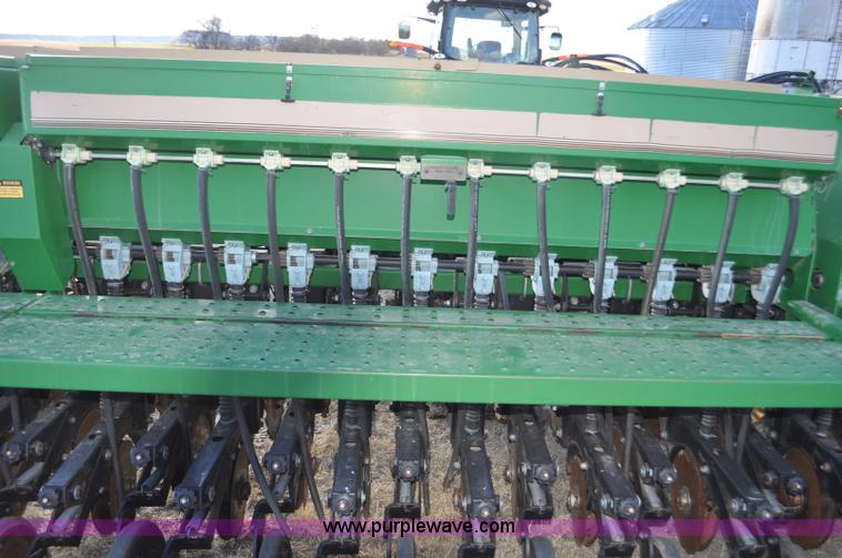 image for item F2211 Great Plains Solid Stand no-till folding drill