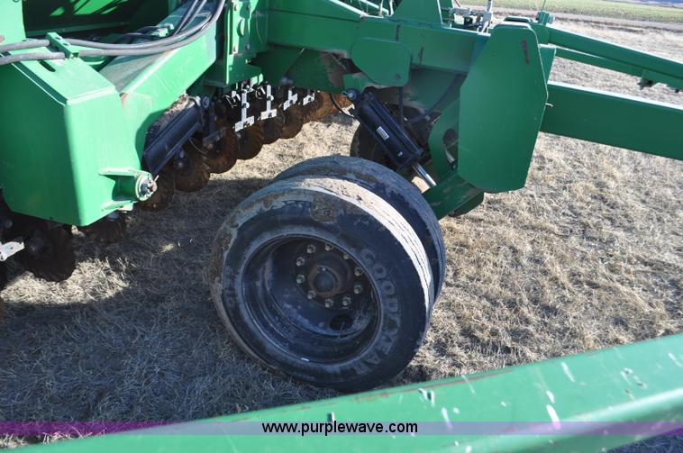 image for item F2211 Great Plains Solid Stand no-till folding drill