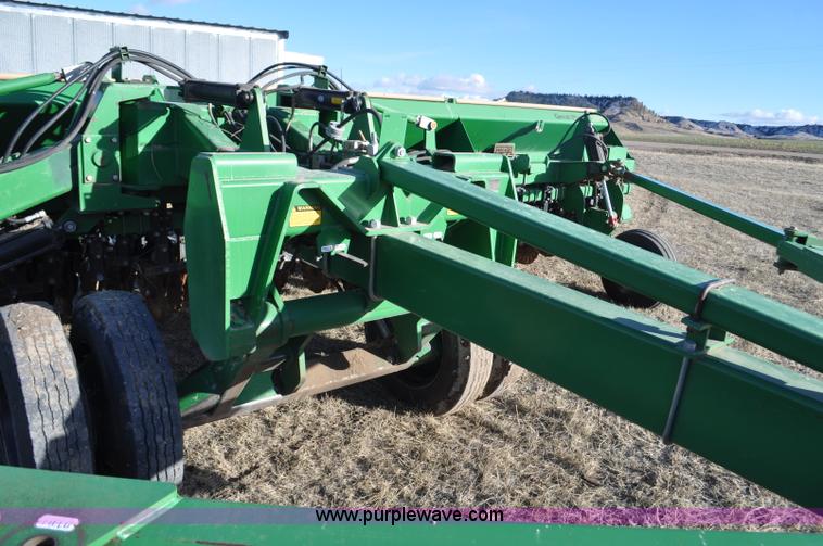 image for item F2211 Great Plains Solid Stand no-till folding drill