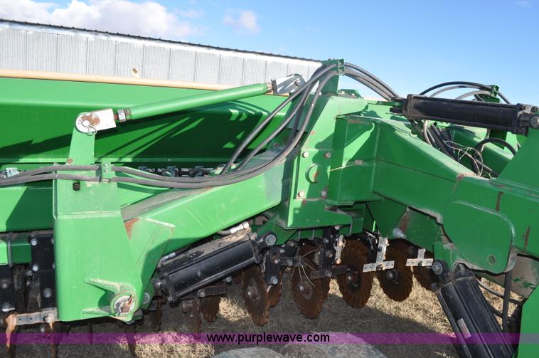 image for item F2211 Great Plains Solid Stand no-till folding drill