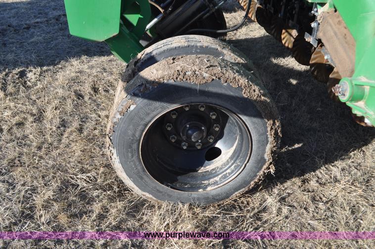 image for item F2211 Great Plains Solid Stand no-till folding drill